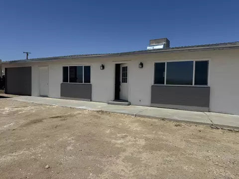 1170 Harvard Ave, Thermal, CA 92274