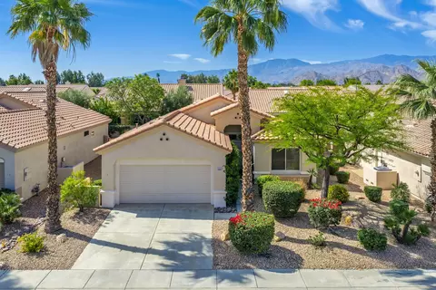 78607 Palm Tree Ave, Palm Desert, CA 92211