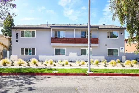 200 E Wakefield Ave, Anaheim, CA 92802 photo 2