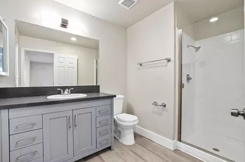 200 E Wakefield Ave, Anaheim, CA 92802 photo 8