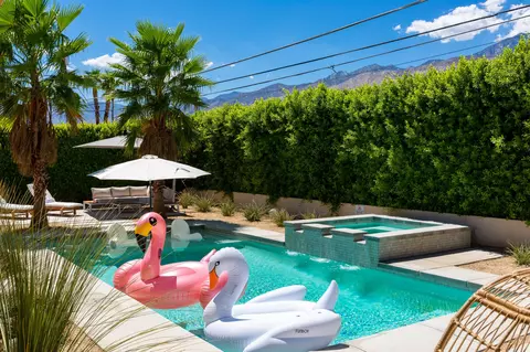 2355 W Nicola Rd, Palm Springs, CA 92262