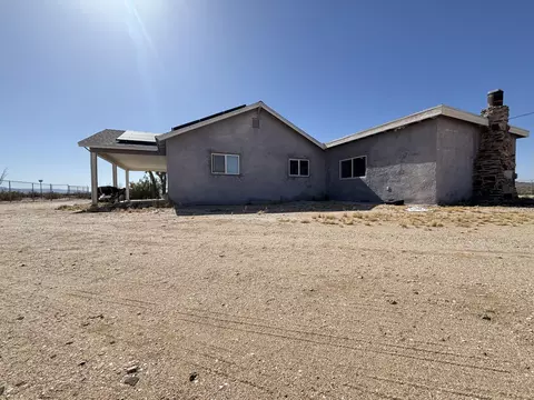 Exterior - 76434 Encanto Dr, Twentynine Palms, CA 92277 photo 5 of 7