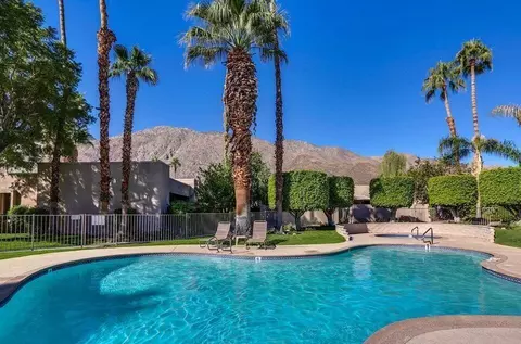 857 E Arenas Rd, Palm Springs, CA 92262