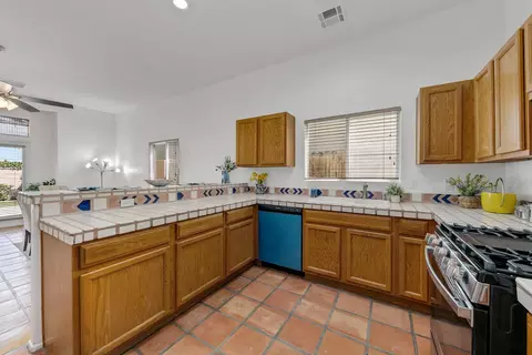 51565 Avenue Ramirez, La Quinta, CA 92253 photo 10