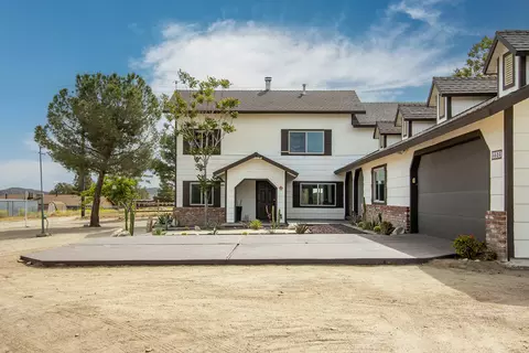 5523 Tom Mix Rd, Pioneertown, CA 92268