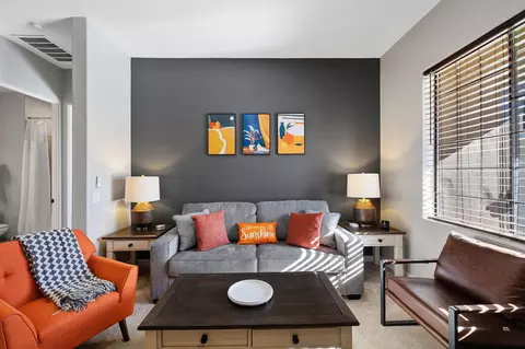 50620 Santa Rosa Plz, La Quinta, CA 92253