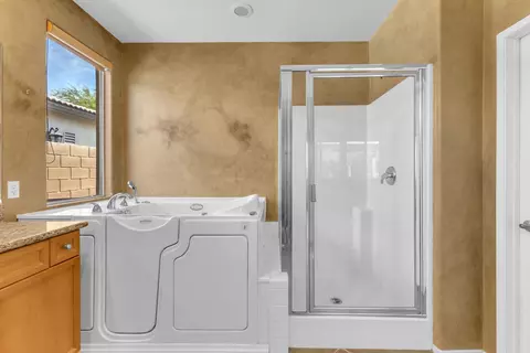 Bath - 82938 Generations Dr, Indio, CA 92203 photo 4 of 8