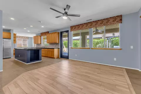 Living - 82938 Generations Dr, Indio, CA 92203 photo 3 of 11