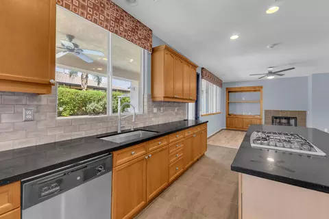 Kitchen - 82938 Generations Dr, Indio, CA 92203 photo 7 of 10