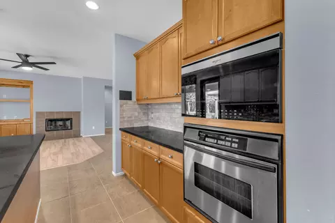 Kitchen - 82938 Generations Dr, Indio, CA 92203 photo 8 of 10