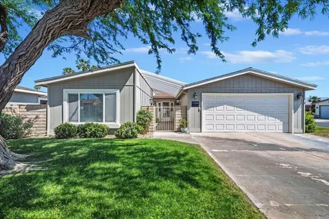 74986 Conestoga Dr, Thousand Palms, CA 92276