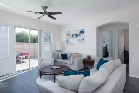 Living - 49534 Lewis Rd, Indio, CA 92201 photo 3 of 4