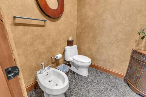 Bath - 83054 S Bay Dr, Indio, CA 92203 photo 10 of 10