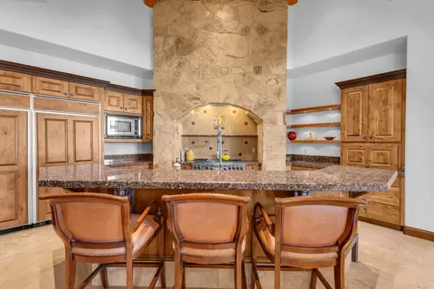Kitchen - 83054 S Bay Dr, Indio, CA 92203 photo 3 of 12