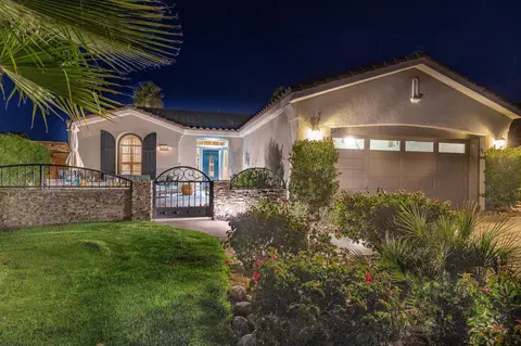 60200 Wishbone Ct, La Quinta, CA 92253