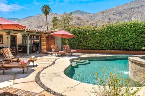 216 E Palo Verde Ave, Palm Springs, CA 92264