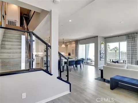 Entry Way - 706 Obsidian Loop E, Palm Springs, CA 92264 photo 1 of 4