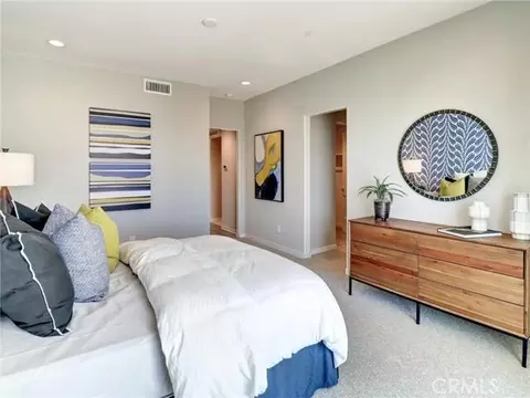 Bedroom - 706 Obsidian Loop E, Palm Springs, CA 92264 photo 8 of 8