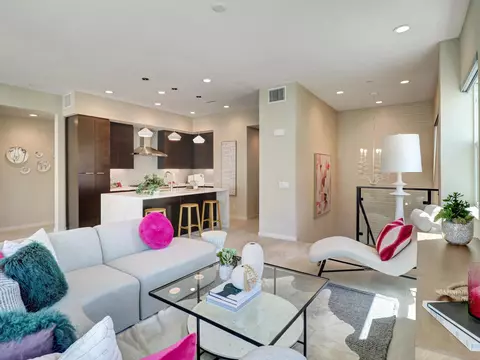 798 Obsidian Loop E, Palm Springs, CA 92264