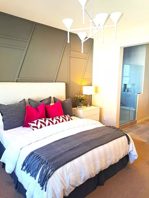 Bedroom - 730 Obsidian Loop E, Palm Springs, CA 92264 photo 2 of 4