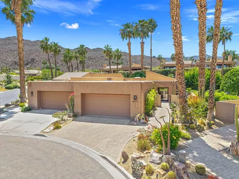 49271 Mariposa Dr, Palm Desert, CA 92260