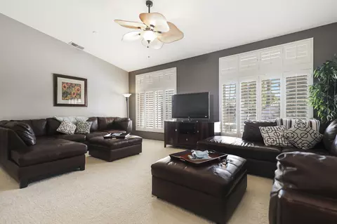 Living - 54 Sutton Pl E, Palm Desert, CA 92211 photo 2 of 5