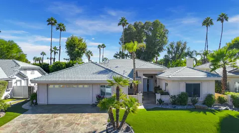 54 Sutton Pl E, Palm Desert, CA 92211