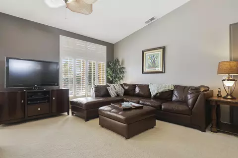 Living - 54 Sutton Pl E, Palm Desert, CA 92211 photo 4 of 5