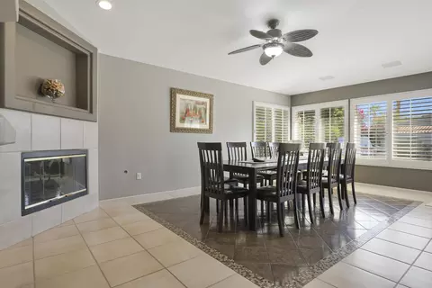 Dining - 54 Sutton Pl E, Palm Desert, CA 92211 photo 2 of 2
