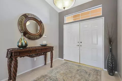 Entry Way - 54 Sutton Pl E, Palm Desert, CA 92211 photo 2 of 4
