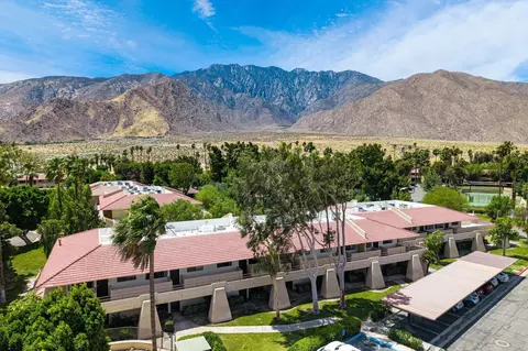 675 N Los Felices Cir W, Palm Springs, CA 92262