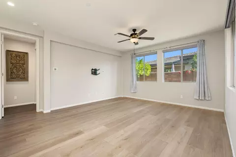 Living - 51578 Golden Eagle Dr, Indio, CA 92201 photo 2 of 10