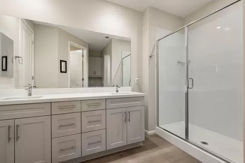 Bath - 51578 Golden Eagle Dr, Indio, CA 92201 photo 4 of 6