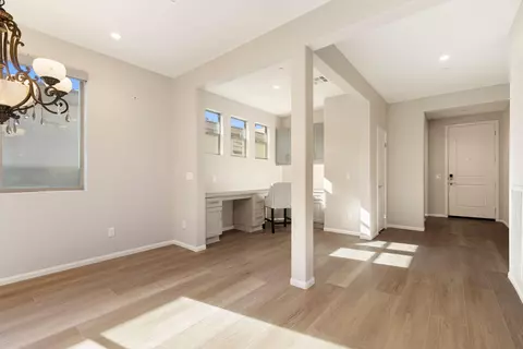 Entry Way - 51578 Golden Eagle Dr, Indio, CA 92201 photo 6 of 10