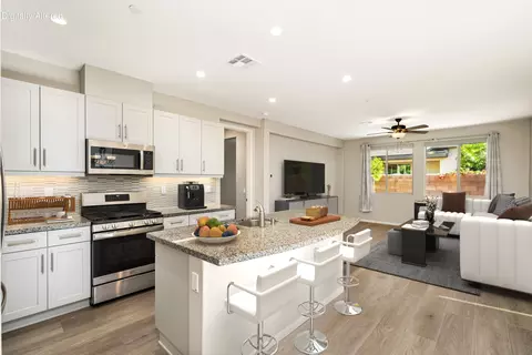 Kitchen - 51578 Golden Eagle Dr, Indio, CA 92201 photo 7 of 7