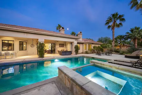 107 Rancho Vista Ln, Rancho Mirage, CA 92270