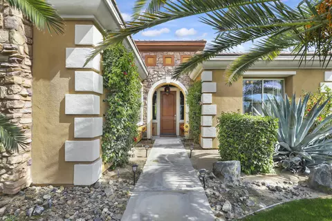 80710 Plum Ln, Indio, CA 92201