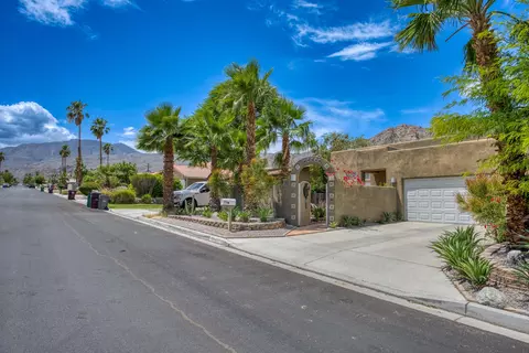 53595 Avenida Diaz, La Quinta, CA 92253