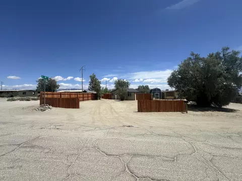 Exterior - 82489 2nd St, Trona, CA 93562 photo 2 of 13