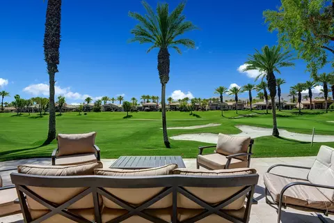 679 Box Canyon Trl, Palm Desert, CA 92211