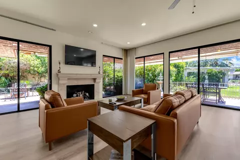 6 Stanford Dr, Rancho Mirage, CA 92270