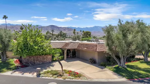 6 Stanford Dr, Rancho Mirage, CA 92270