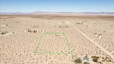 View/Area - 63637 Gemini Rd, Joshua Tree, CA 92252 photo 1 of 4