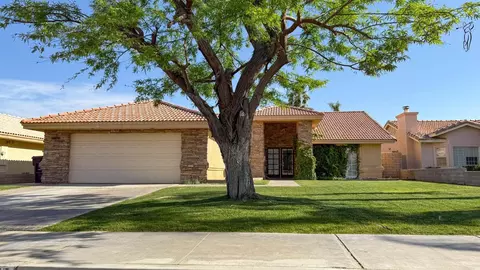 Exterior - 78835 Lowe Dr, La Quinta, CA 92253 photo 2 of 2
