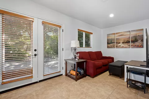Living - 41050 Yucca Ln, Bermuda Dunes, CA 92203 photo 3 of 6