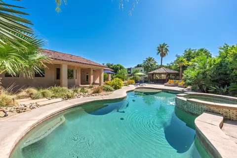 Exterior - 41050 Yucca Ln, Bermuda Dunes, CA 92203 photo 7 of 13