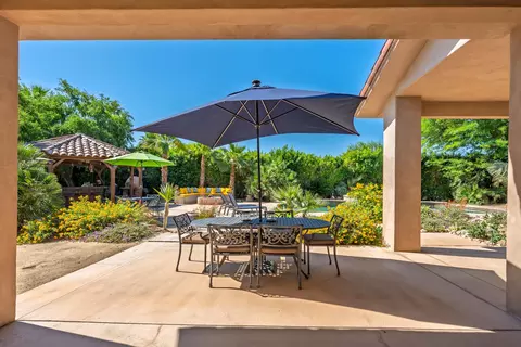 Exterior - 41050 Yucca Ln, Bermuda Dunes, CA 92203 photo 2 of 13
