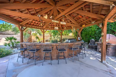 Exterior - 41050 Yucca Ln, Bermuda Dunes, CA 92203 photo 10 of 13