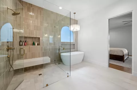 Bath - 41050 Yucca Ln, Bermuda Dunes, CA 92203 photo 3 of 7