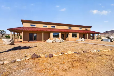 53105 Chia Trl, Pioneertown, CA 92268